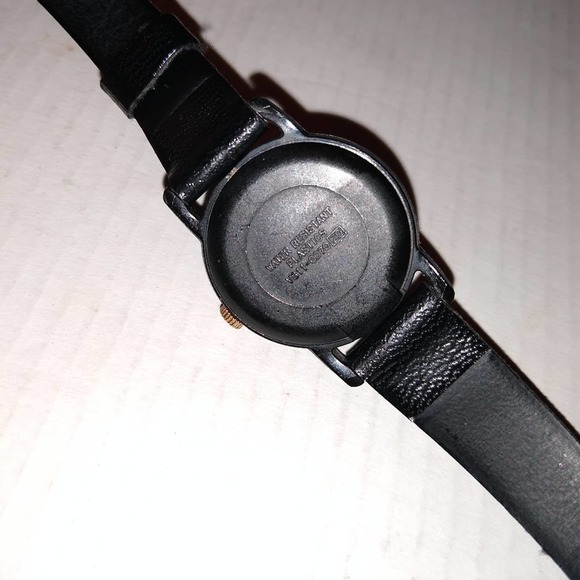 🌵LORUS🌵(LIKE NEW) Tiny Classic Disney Wat - Picture 3 of 6